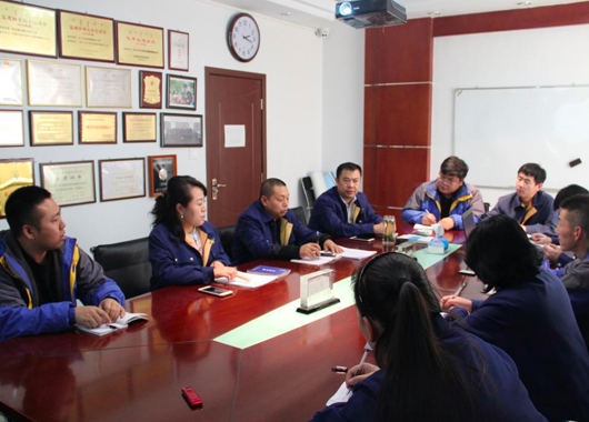 內(nèi)蒙古萬和工程項(xiàng)目管理有限責(zé)任公司召開 2019 年度《監(jiān)理現(xiàn)場履職服務(wù)標(biāo)準(zhǔn)》改版研討會